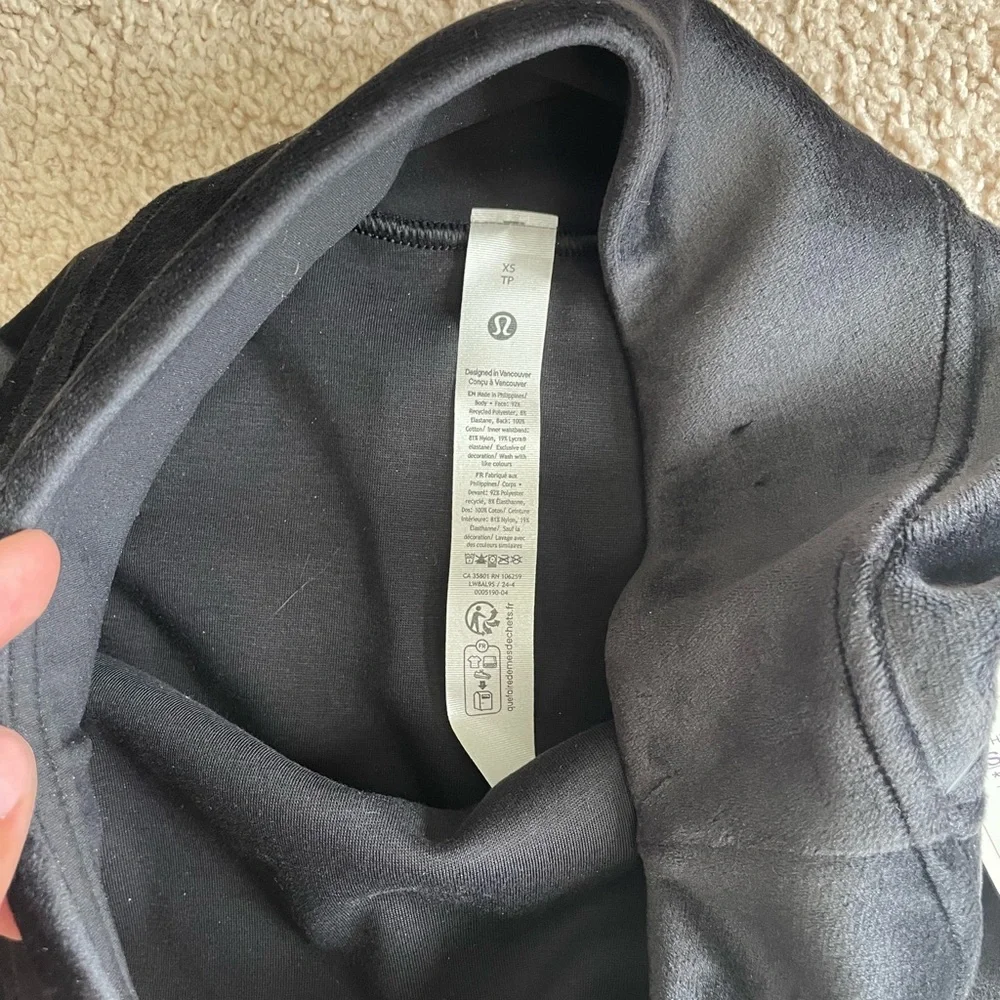 Lululemon Scuba High-Rise Mini Skirt *Velvet - Black - Picture 7 of 9